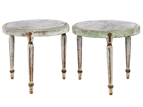 Paar Tische im Louis-XVI-Stil